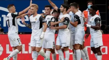 فالنسيا يفسد احتفالات برشلونة فى ختام الدورى الإسباني